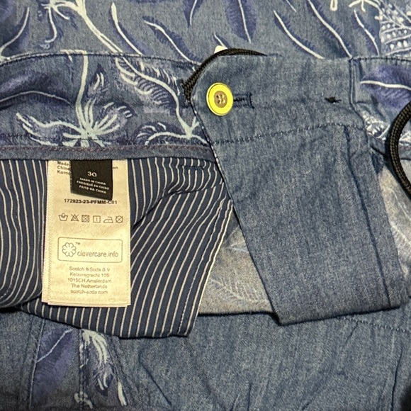 Scotch & Soda Blue Patterned Hybrid Shorts NWT Size 30 - Picture 5 of 10